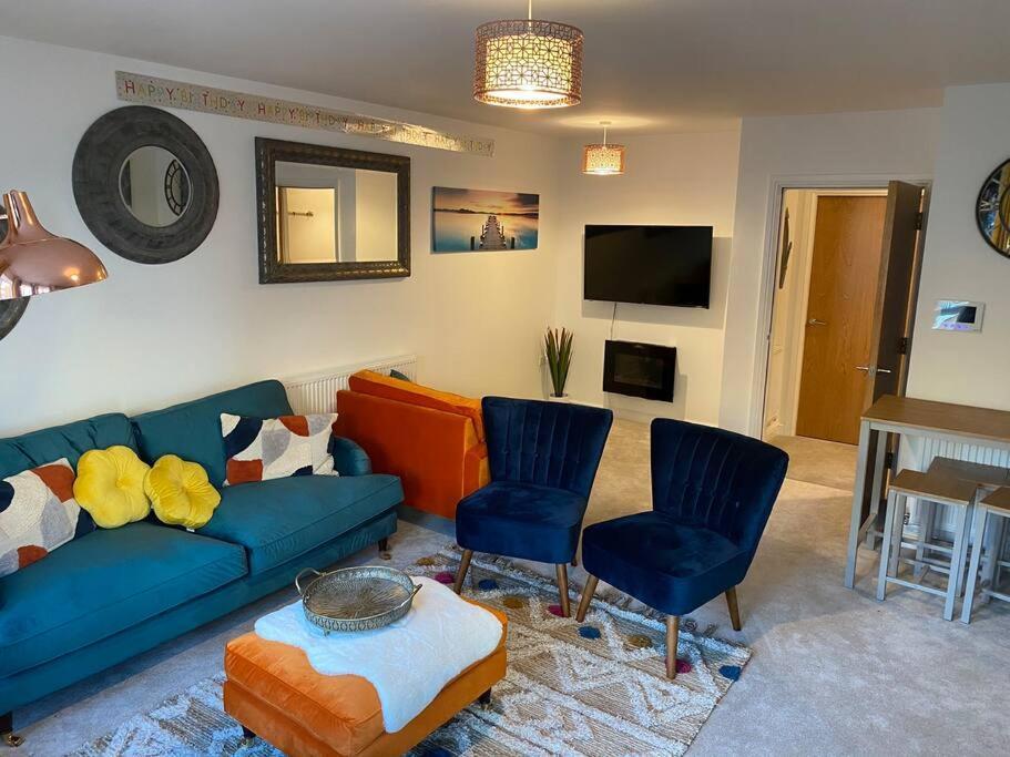 Luxury Modern 1Bed Sea View Apartment Rhôs-on-Sea Екстериор снимка